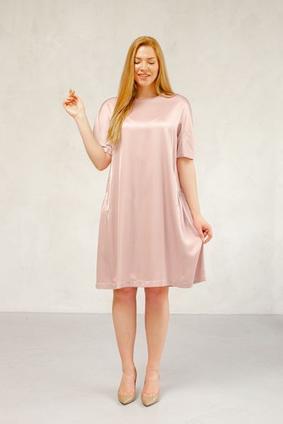 Silk light pink dress photo