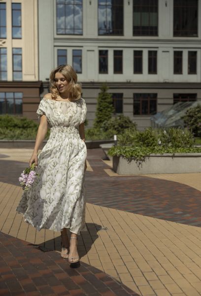 Сукня в зелені квіти фото